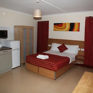Grove Apartment